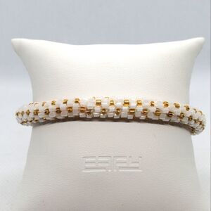 NWT 3 Strands White & Gold Colored Beaded Bracelet